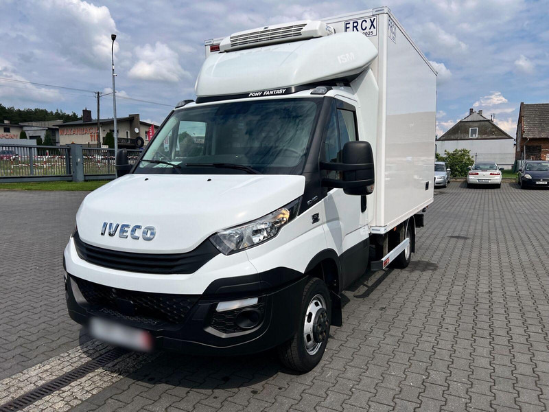 Iveco Daily 50C15 Kontener Mroźnia/Chłodnia 3x Drzwi ThermoKing V 300 - Furgoneta frigorifica: foto 1 Iveco Daily 50C15 Kontener Mroźnia/Chłodnia 3x Drzwi ThermoKing V 300 - Furgoneta frigorifica: foto 1