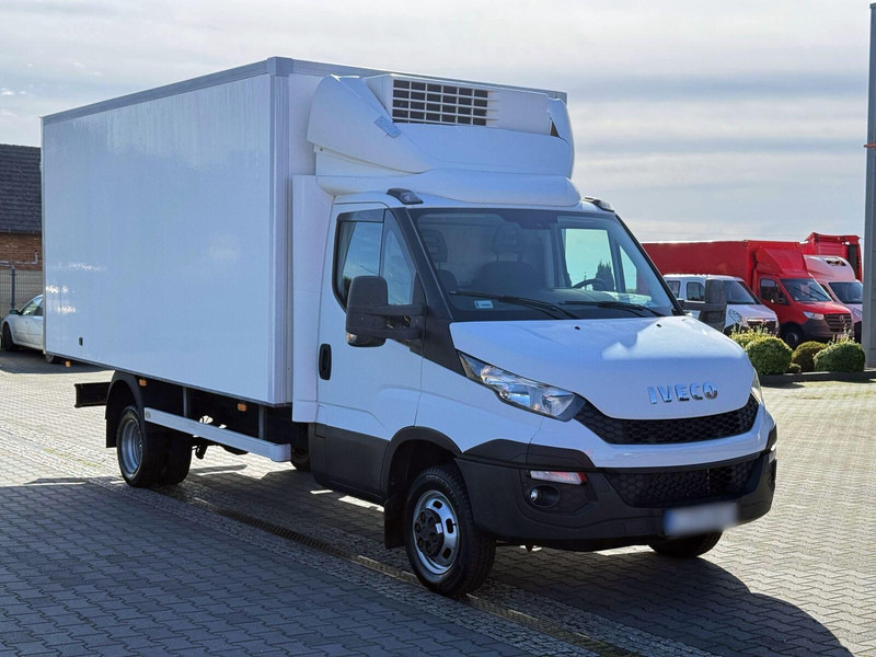 Iveco Daily 50C17 Kontener Chłodnia/Mroźnia Zarejestrowany w PL - Furgoneta frigorifica: foto 5 Iveco Daily 50C17 Kontener Chłodnia/Mroźnia Zarejestrowany w PL - Furgoneta frigorifica: foto 5