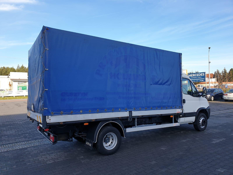 Iveco Daily 65C15 TILT 1.HAND - Furgoneta con lona: foto 4 Iveco Daily 65C15 TILT 1.HAND - Furgoneta con lona: foto 4