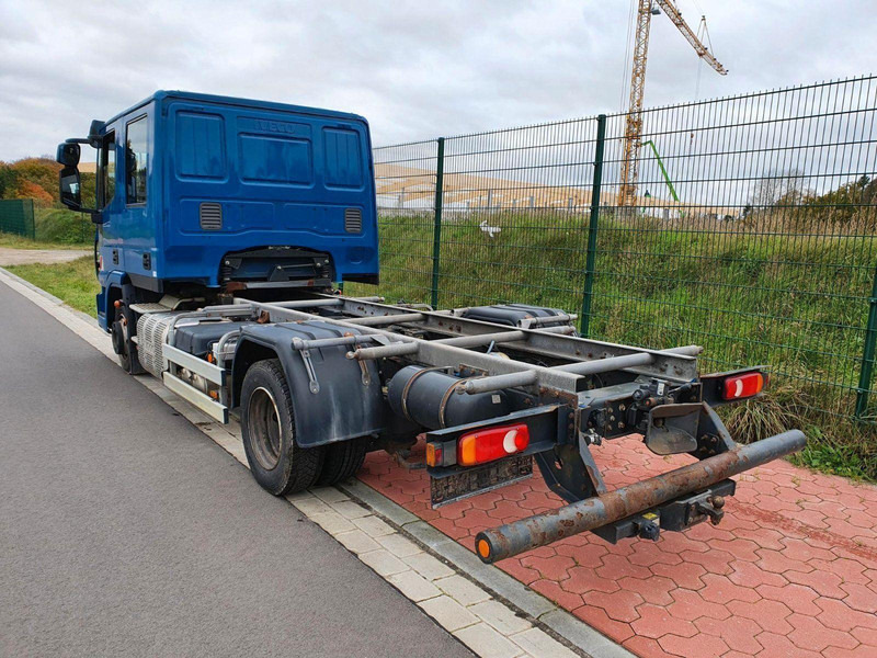 Iveco Eurocargo 80E19 " Doka chassis - Camión chasis: foto 3 Iveco Eurocargo 80E19 " Doka chassis - Camión chasis: foto 3