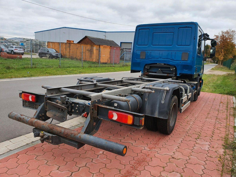 Iveco Eurocargo 80E19 " Doka chassis - Camión chasis: foto 4 Iveco Eurocargo 80E19 " Doka chassis - Camión chasis: foto 4