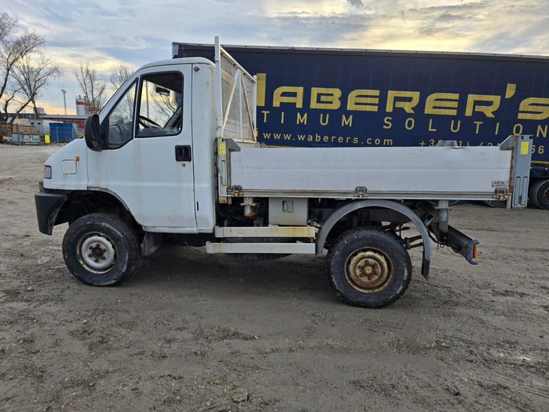 Iveco Scam SM 50 4x4 - 3 sided Tipper - Furgoneta basculante: foto 5 Iveco Scam SM 50 4x4 - 3 sided Tipper - Furgoneta basculante: foto 5