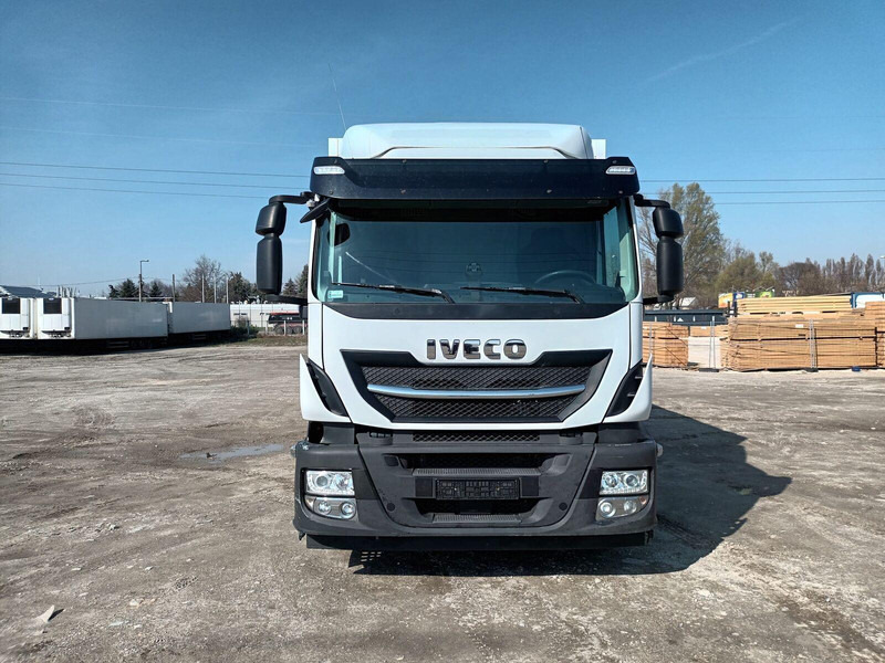 Iveco Stralis 310 6x2 Koffer + LBW - Camión caja cerrada: foto 3 Iveco Stralis 310 6x2 Koffer + LBW - Camión caja cerrada: foto 3