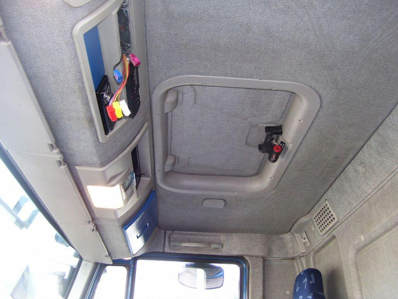 Camión caja abierta, Camión grúa Iveco Stralis 360: foto 10