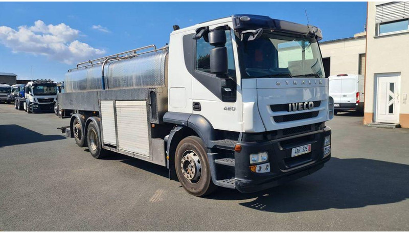 Iveco Stralis 420 6x2 16000 Liter - ohne Saug- und Mes - Camión cisterna: foto 3 Iveco Stralis 420 6x2 16000 Liter - ohne Saug- und Mes - Camión cisterna: foto 3