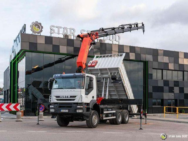 Iveco TRAKKER 360 6x6 PALFINGER PK 36002 Crane Kipper - Camión volquete, Camión grúa: foto 3 Iveco TRAKKER 360 6x6 PALFINGER PK 36002 Crane Kipper - Camión volquete, Camión grúa: foto 3
