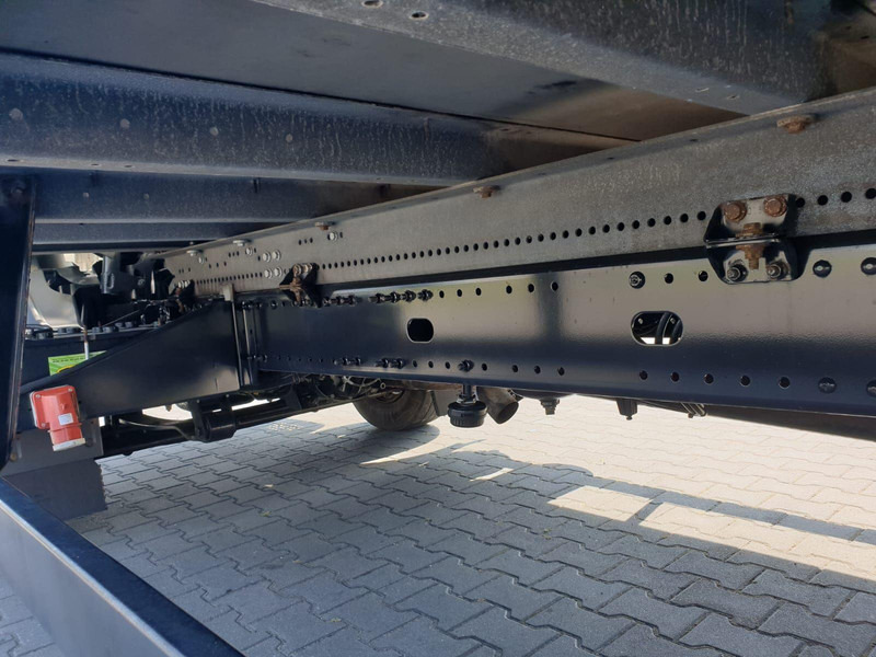 Camión frigorífico MAN TGL 12.220: foto 13 Camión frigorífico MAN TGL 12.220: foto 13