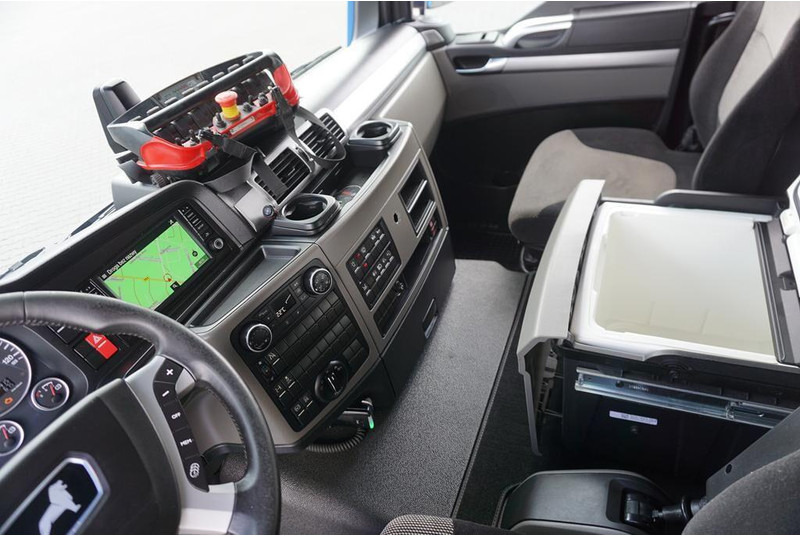 Camión caja abierta, Camión grúa MAN TGM / 18.290 / SKRZYNIOWY + HDS + WINDA / PALFINGER PK 12002 /: foto 9 Camión caja abierta, Camión grúa MAN TGM / 18.290 / SKRZYNIOWY + HDS + WINDA / PALFINGER PK 12002 /: foto 9