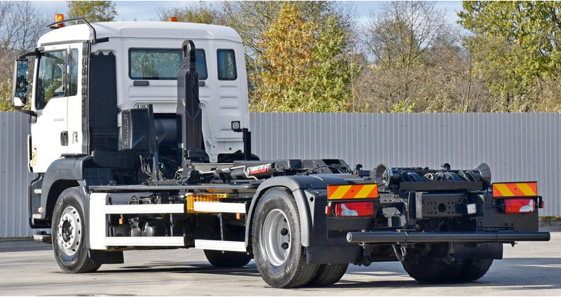 MAN TGS 18.320 Abrollkipper * Top Zustand! - Camión multibasculante: foto 4 MAN TGS 18.320 Abrollkipper * Top Zustand! - Camión multibasculante: foto 4