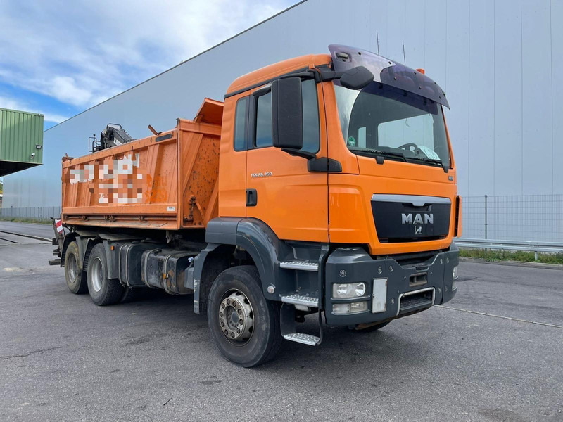 MAN TGS 26.360 Tipper + Crane Jonsered J 1090 - Camión volquete, Camión grúa: foto 3 MAN TGS 26.360 Tipper + Crane Jonsered J 1090 - Camión volquete, Camión grúa: foto 3