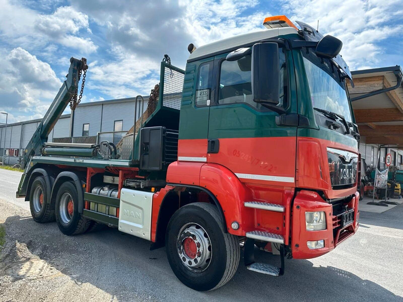 MAN TGS 26.400 - Meiller AK 16 MT Absetzkipper - Camión portacontenedor de cadenas: foto 2 MAN TGS 26.400 - Meiller AK 16 MT Absetzkipper - Camión portacontenedor de cadenas: foto 2