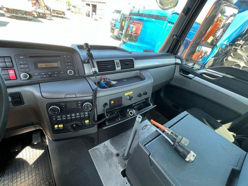Camión volquete MAN TGS 33.440 AK 6x6 3-Way Tipper: foto 6 Camión volquete MAN TGS 33.440 AK 6x6 3-Way Tipper: foto 6