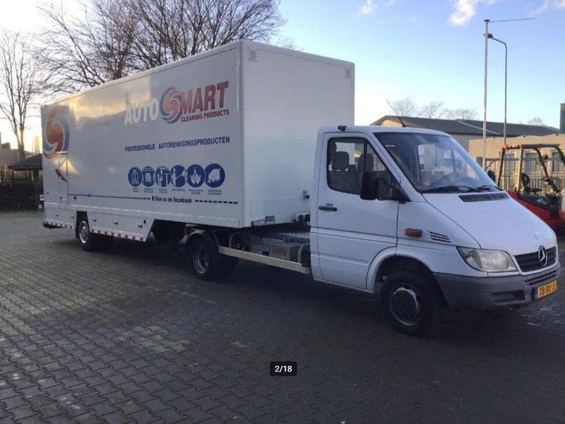 Mercedes-Benz 413 CDI BE Mini Trekker + Workshop Trailer - Cabeza tractora BE: foto 2 Mercedes-Benz 413 CDI BE Mini Trekker + Workshop Trailer - Cabeza tractora BE: foto 2