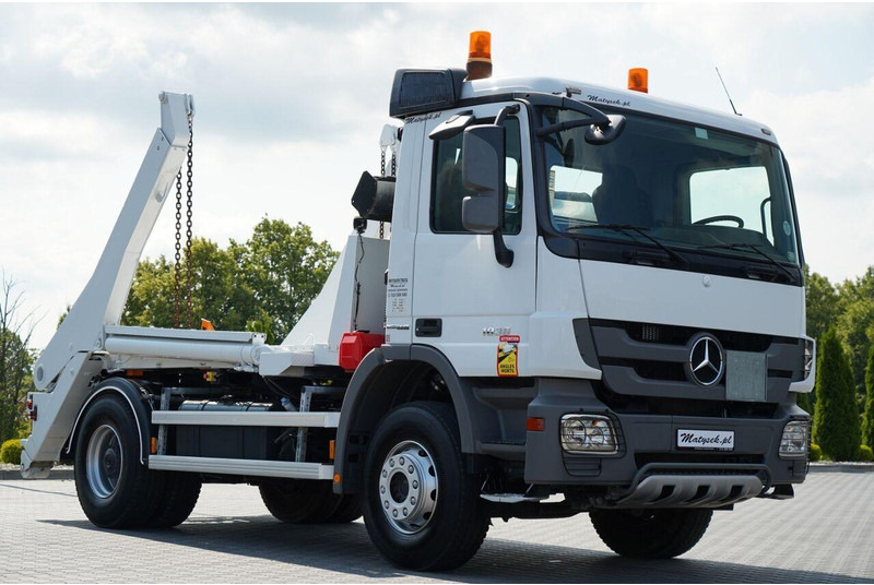 Camión portacontenedor de cadenas Mercedes-Benz ACTROS  1836 / 4X2 / BRAMOWIEC / PALFINGER M12T / EURO 6 / SPROW: foto 6 Camión portacontenedor de cadenas Mercedes-Benz ACTROS  1836 / 4X2 / BRAMOWIEC / PALFINGER M12T / EURO 6 / SPROW: foto 6