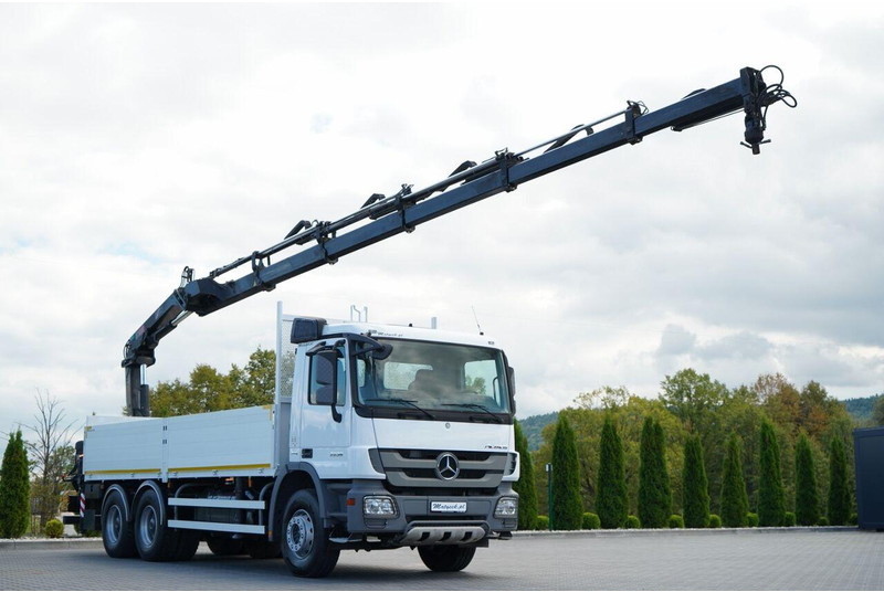 Mercedes-Benz ACTROS 2636 / 6x4 / SKRZYNIOWY 6,5 M + HDS HIAB / MOCNA PODŁOGA - Camión caja abierta, Camión grúa: foto 1 Mercedes-Benz ACTROS 2636 / 6x4 / SKRZYNIOWY 6,5 M + HDS HIAB / MOCNA PODŁOGA - Camión caja abierta, Camión grúa: foto 1