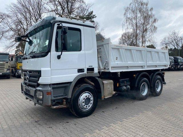 Mercedes-Benz ACTROS 2641 - Camión volquete: foto 3 Mercedes-Benz ACTROS 2641 - Camión volquete: foto 3