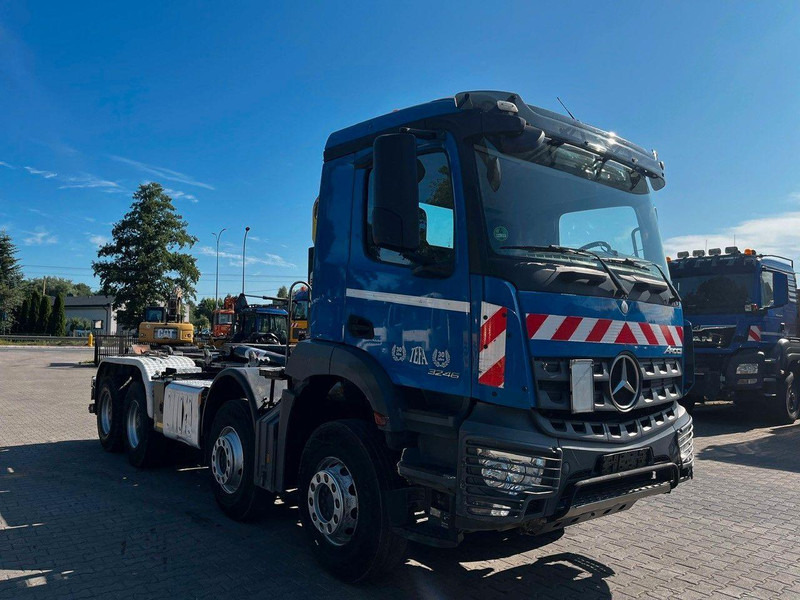 Mercedes-Benz AROCS 3246 8X4 ABROLLKIPPER HYVALIFT 26.57 - Camión multibasculante: foto 5 Mercedes-Benz AROCS 3246 8X4 ABROLLKIPPER HYVALIFT 26.57 - Camión multibasculante: foto 5