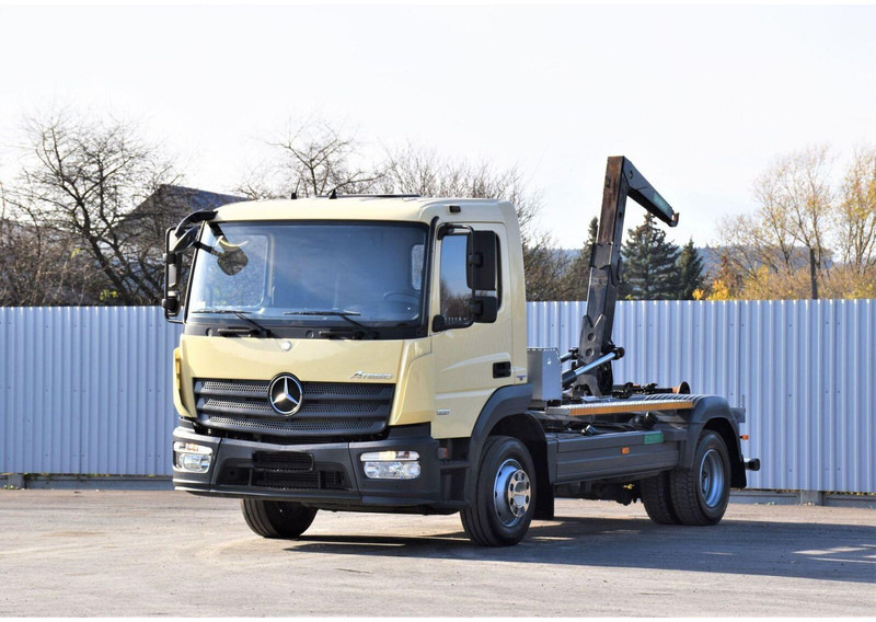 Mercedes-Benz ATEGO 1221 * ABROLLKIPPER * TOPZUSTAND - Camión multibasculante: foto 2 Mercedes-Benz ATEGO 1221 * ABROLLKIPPER * TOPZUSTAND - Camión multibasculante: foto 2