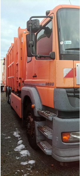 Camión de basura Mercedes-Benz ATEGO 2528 2628 ZOELLER MEDIUM Garbage Truck: foto 6