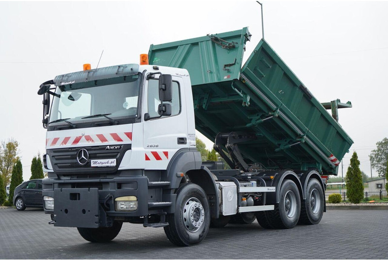 Mercedes-Benz AXOR 2636 - Camión volquete: foto 1 Mercedes-Benz AXOR 2636 - Camión volquete: foto 1