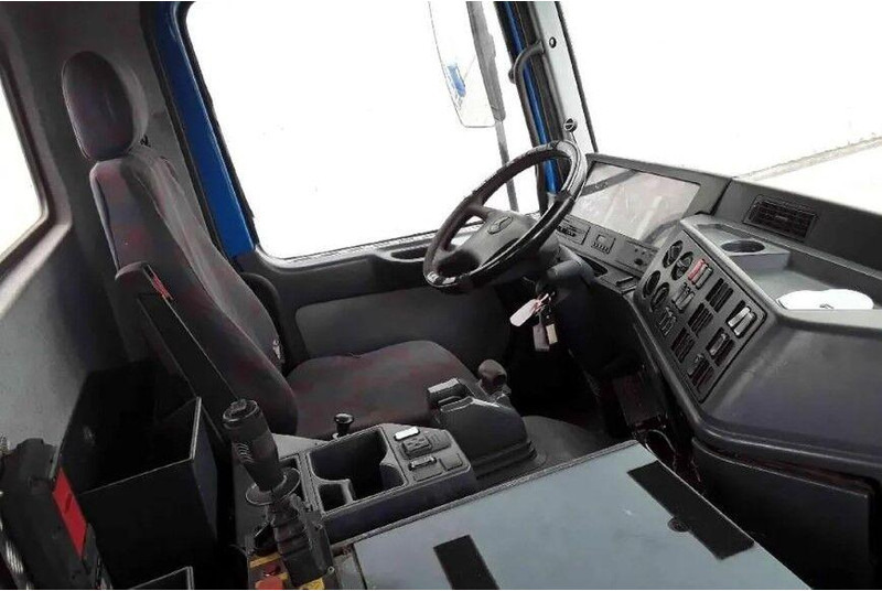 Camión caja abierta, Camión grúa Mercedes-Benz Actros 1835: foto 11 Camión caja abierta, Camión grúa Mercedes-Benz Actros 1835: foto 11
