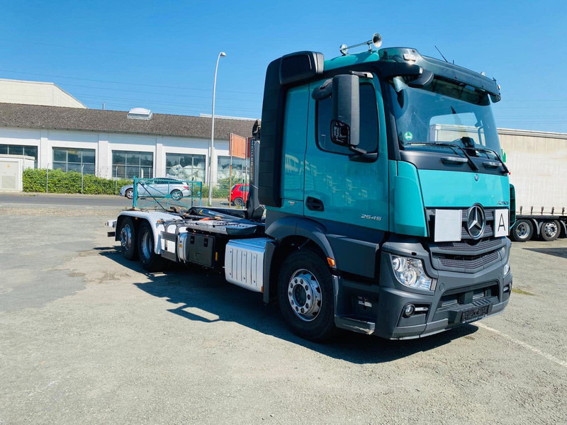Mercedes-Benz Actros 2545 Meileraufbau GUTER ZUSTAND - Camión caja abierta, Camión grúa: foto 2 Mercedes-Benz Actros 2545 Meileraufbau GUTER ZUSTAND - Camión caja abierta, Camión grúa: foto 2