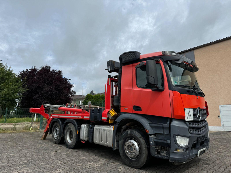 Mercedes-Benz Arocs 2536 BL 6x2/Funkfernbe./VDL-ASK 18 TK - Camión portacontenedore/ Intercambiable, Camión grúa: foto 2 Mercedes-Benz Arocs 2536 BL 6x2/Funkfernbe./VDL-ASK 18 TK - Camión portacontenedore/ Intercambiable, Camión grúa: foto 2
