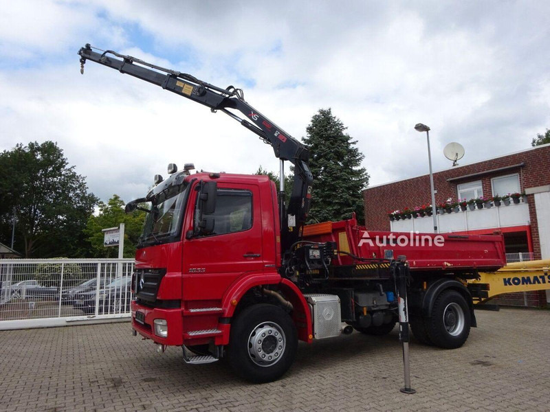 Camión volquete, Camión grúa Mercedes-Benz Axor 1833 - Tipper+crane: foto 11 Camión volquete, Camión grúa Mercedes-Benz Axor 1833 - Tipper+crane: foto 11