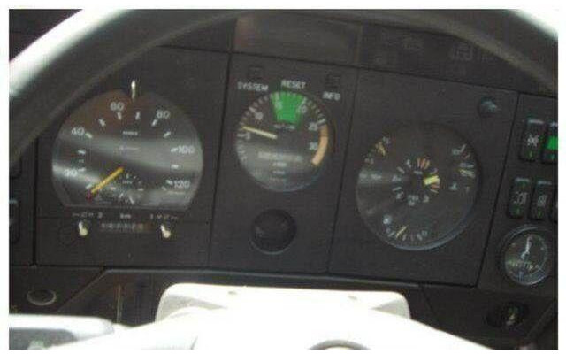 Barredora vial Mercedes-Benz SK 1820 4x2 Schienenreinigungs Kehrmaschine RAIL: foto 11
