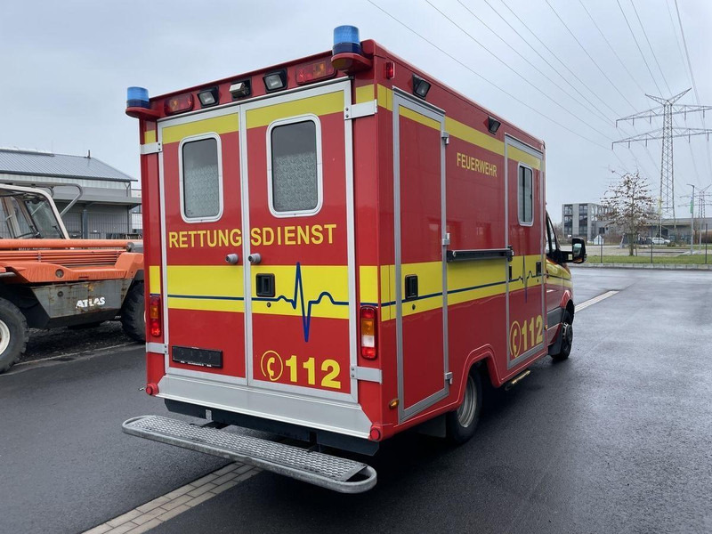 Mercedes-Benz Sprinter 516 CDI Ambulance car - Ambulancia: foto 3 Mercedes-Benz Sprinter 516 CDI Ambulance car - Ambulancia: foto 3