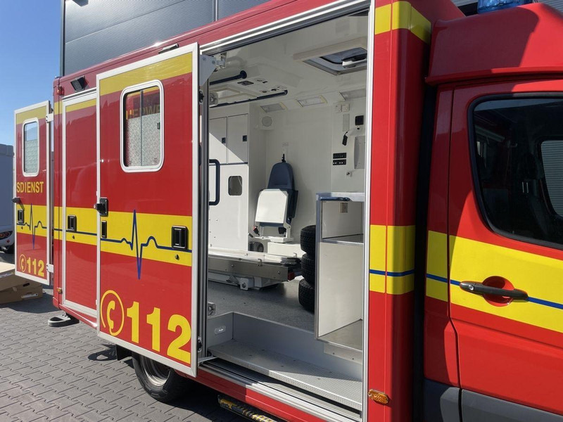 Mercedes-Benz Sprinter 516 CDI Ambulance car - Ambulancia: foto 5 Mercedes-Benz Sprinter 516 CDI Ambulance car - Ambulancia: foto 5