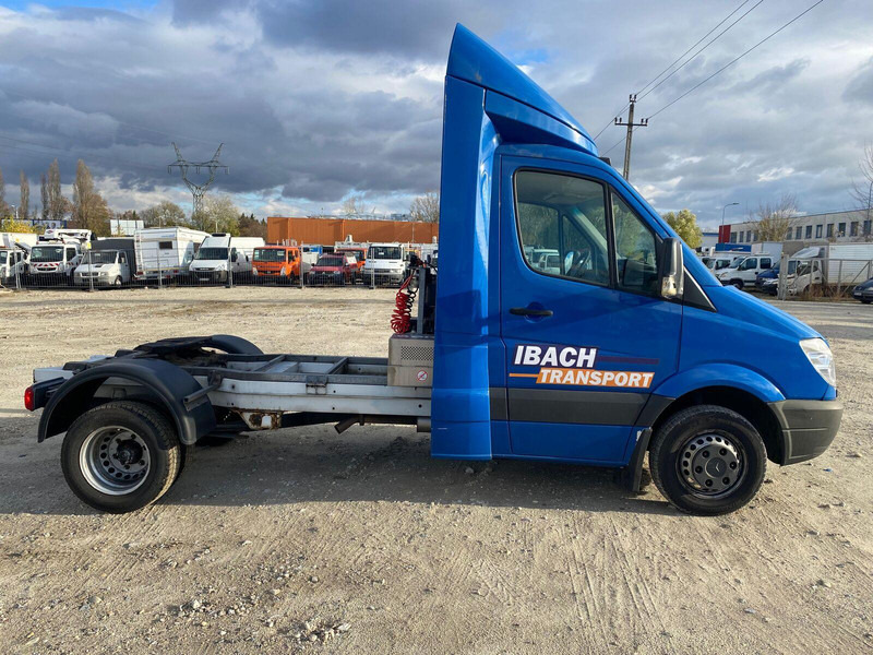 Mercedes-Benz Sprinter 519 - BE Mini Trekker - SZM - 3.5t - Cabeza tractora BE: foto 4 Mercedes-Benz Sprinter 519 - BE Mini Trekker - SZM - 3.5t - Cabeza tractora BE: foto 4