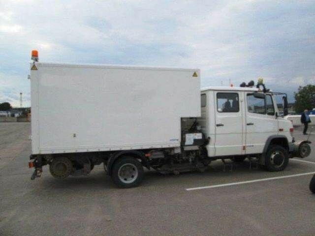 Mercedes-Benz VARIO Schörling RAIL ROAD Two Way Schienen - Camión caja cerrada: foto 3 Mercedes-Benz VARIO Schörling RAIL ROAD Two Way Schienen - Camión caja cerrada: foto 3