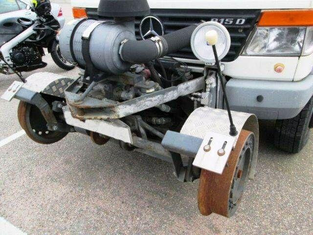 Mercedes-Benz VARIO Schörling RAIL ROAD Two Way Schienen - Camión caja cerrada: foto 2 Mercedes-Benz VARIO Schörling RAIL ROAD Two Way Schienen - Camión caja cerrada: foto 2