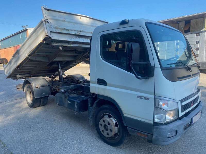 Mitsubishi Fuso FE85 3 way Meiller tipper - Camión volquete: foto 4 Mitsubishi Fuso FE85 3 way Meiller tipper - Camión volquete: foto 4