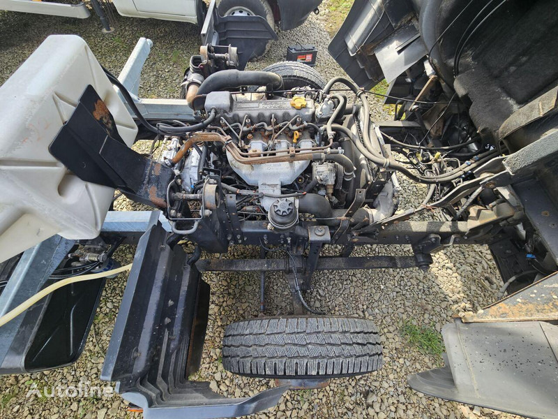 Furgoneta basculante Nissan Atleon 35.110 3 way tipper: foto 18 Furgoneta basculante Nissan Atleon 35.110 3 way tipper: foto 18