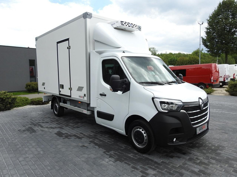 Renault MASTER NOWY CHŁODNIA KONTENER -10*C 8 PALET TEMPOMAT KLIMATYZACJ - Furgoneta frigorifica: foto 4 Renault MASTER NOWY CHŁODNIA KONTENER -10*C 8 PALET TEMPOMAT KLIMATYZACJ - Furgoneta frigorifica: foto 4