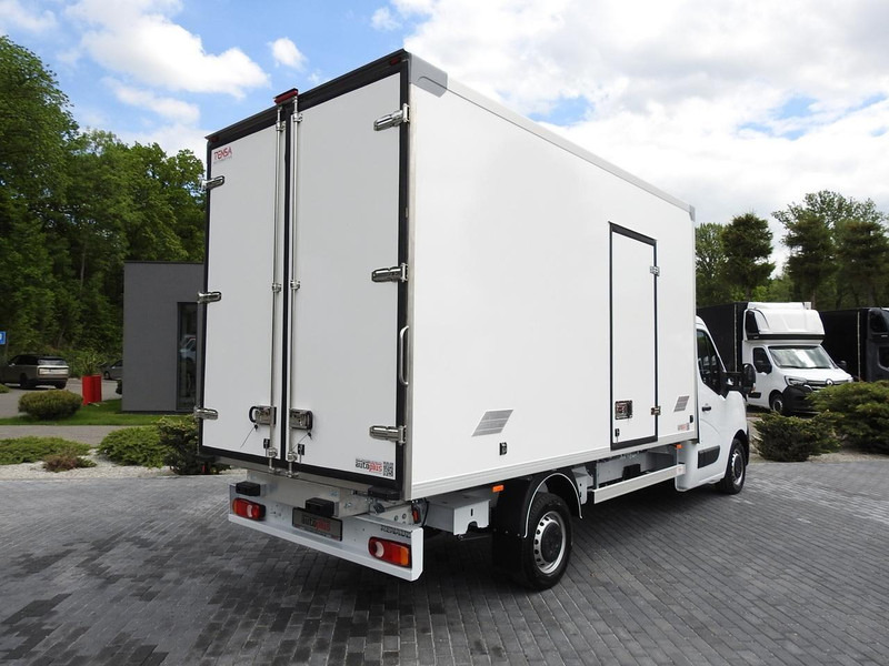 Renault MASTER NOWY CHŁODNIA KONTENER -10*C 8 PALET TEMPOMAT KLIMATYZACJ - Furgoneta frigorifica: foto 3 Renault MASTER NOWY CHŁODNIA KONTENER -10*C 8 PALET TEMPOMAT KLIMATYZACJ - Furgoneta frigorifica: foto 3