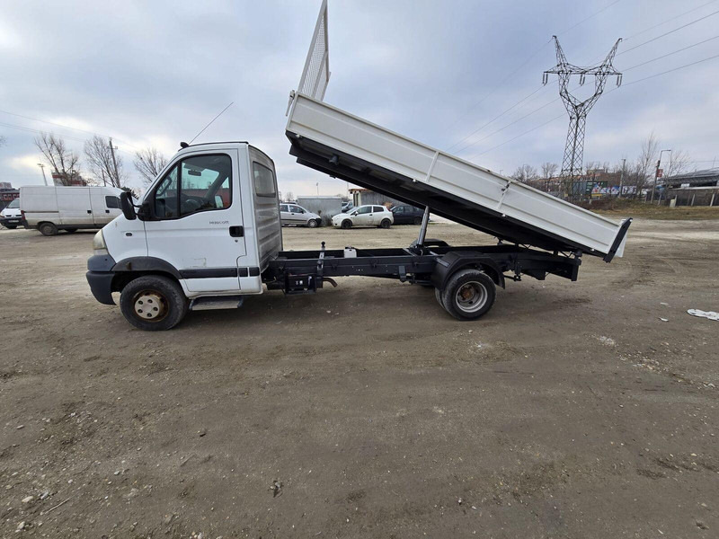 Renault Mascott 150 DXi -with New Three-sided Tipper 6.5t - Camión volquete: foto 4 Renault Mascott 150 DXi -with New Three-sided Tipper 6.5t - Camión volquete: foto 4