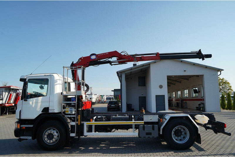 Scania P 280 - Camión portacontenedore/ Intercambiable: foto 3 Scania P 280 - Camión portacontenedore/ Intercambiable: foto 3