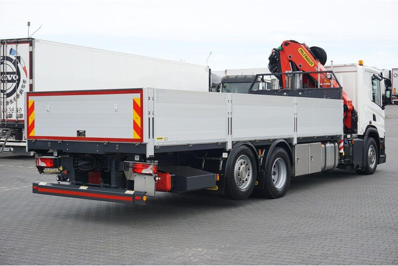 Camión caja abierta, Camión grúa Scania P 410 / 6 X 2 / SKRZYNIOWY + HDS / PALFINGER PK 24 001 / OŚ SKRĘ: foto 6