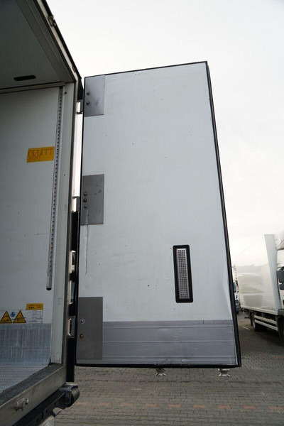 Semirremolque frigorífico Schmitz Cargobull CHŁODNIA / CARRIER VECTOR 1550  / DOPPELSTOCK / KOSZ NA PALETY: foto 14