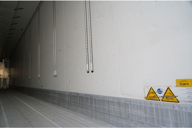 Semirremolque frigorífico Schmitz Cargobull CHŁODNIA / CARRIER VECTOR 1550  / DOPPELSTOCK / KOSZ NA PALETY: foto 17