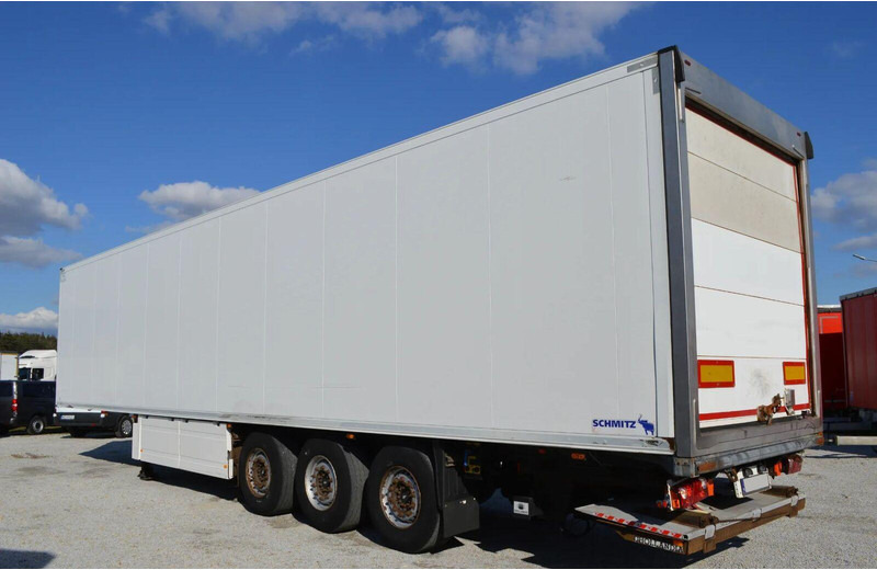 Schmitz Cargobull SKO 24REFRIGERATOR + LIFT ROLLER SHUTTER CARRIER VECTOR 1850Mtº - Semirremolque frigorífico: foto 5 Schmitz Cargobull SKO 24REFRIGERATOR + LIFT ROLLER SHUTTER CARRIER VECTOR 1850Mtº - Semirremolque frigorífico: foto 5
