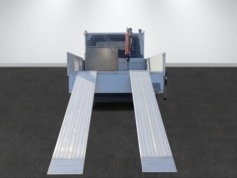 Volkswagen Crafter 50 - Flatbed truck + crane - Camión caja abierta, Camión grúa: foto 4 Volkswagen Crafter 50 - Flatbed truck + crane - Camión caja abierta, Camión grúa: foto 4