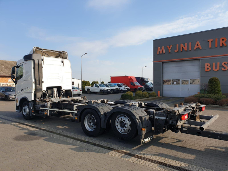 Volvo FH 460 EURO 6 BDF SWAP CHASSIS + TRAILER FLIEGL TWP180 - Camión chasis: foto 3 Volvo FH 460 EURO 6 BDF SWAP CHASSIS + TRAILER FLIEGL TWP180 - Camión chasis: foto 3