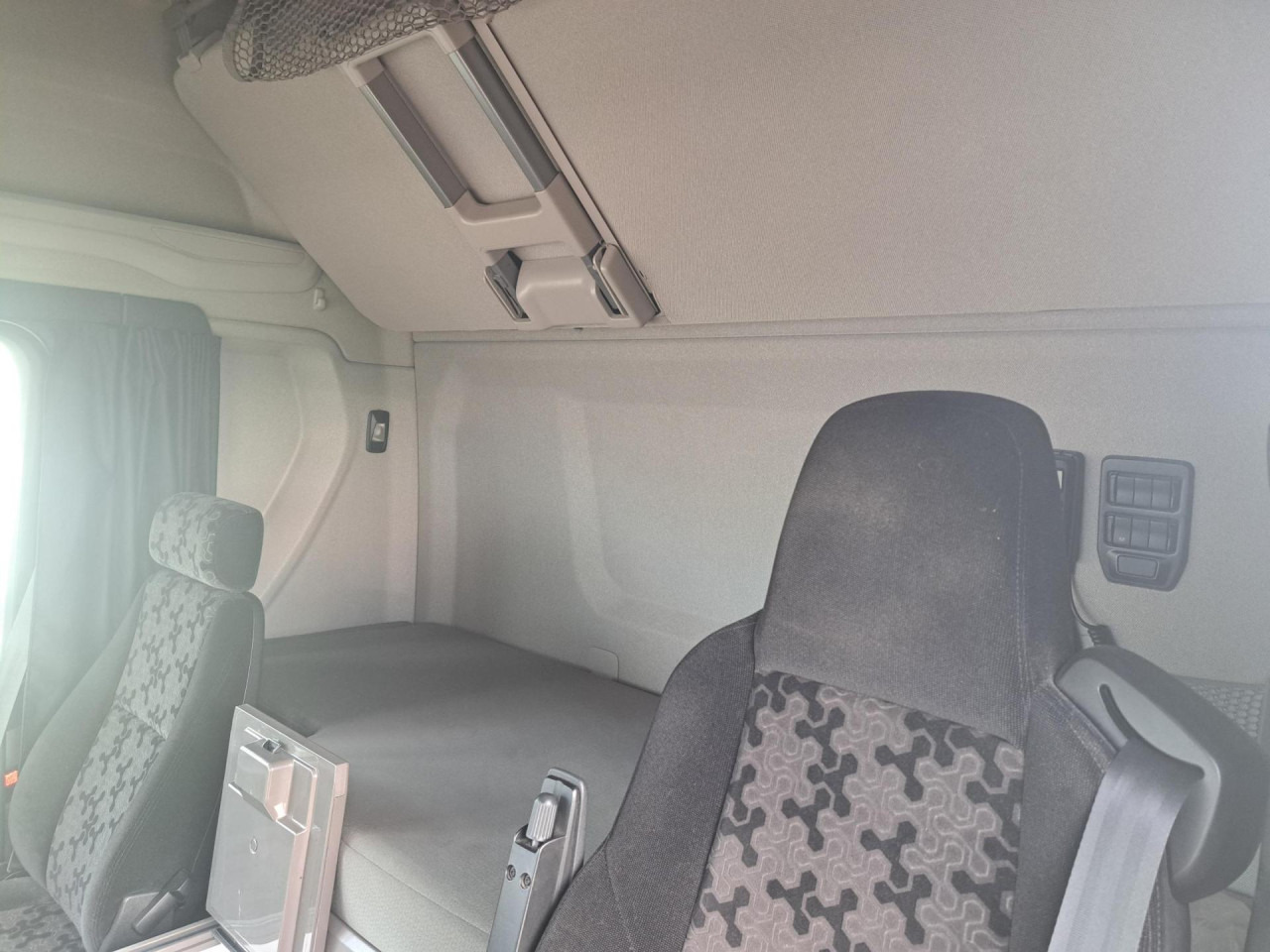 SCANIA R 500 A4x2NA - Cabeza tractora: foto 3 SCANIA R 500 A4x2NA - Cabeza tractora: foto 3