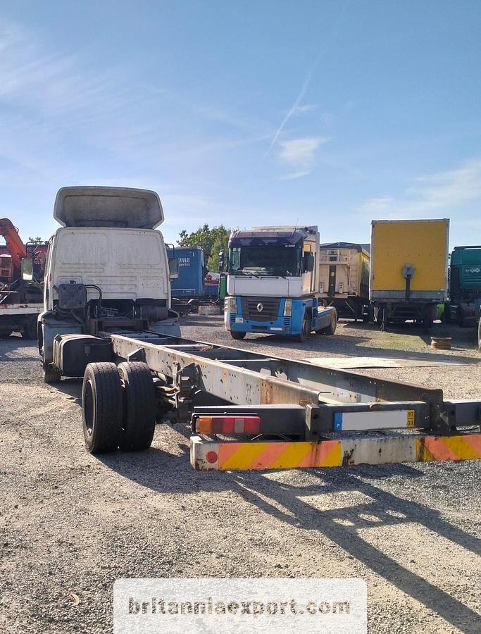 DAF 55 180 TI | 15 Ton | Euro 2 | ZF Manual | On springs | - Camión chasis: foto 3 DAF 55 180 TI | 15 Ton | Euro 2 | ZF Manual | On springs | - Camión chasis: foto 3