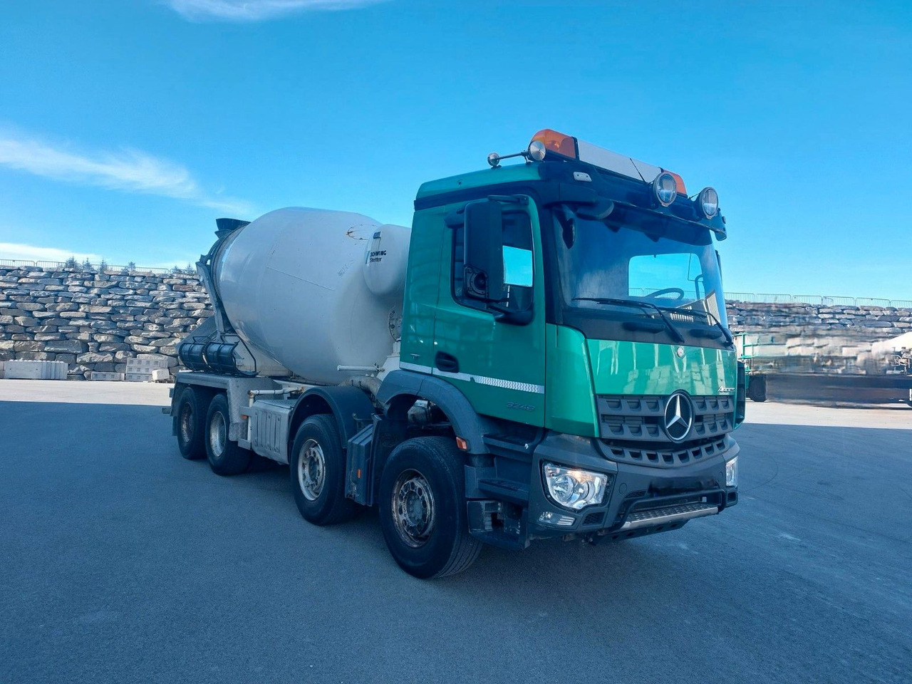 Mercedes-Benz 3246 8x4 / 9 m3 stetter - Camión hormigonera: foto 1 Mercedes-Benz 3246 8x4 / 9 m3 stetter - Camión hormigonera: foto 1