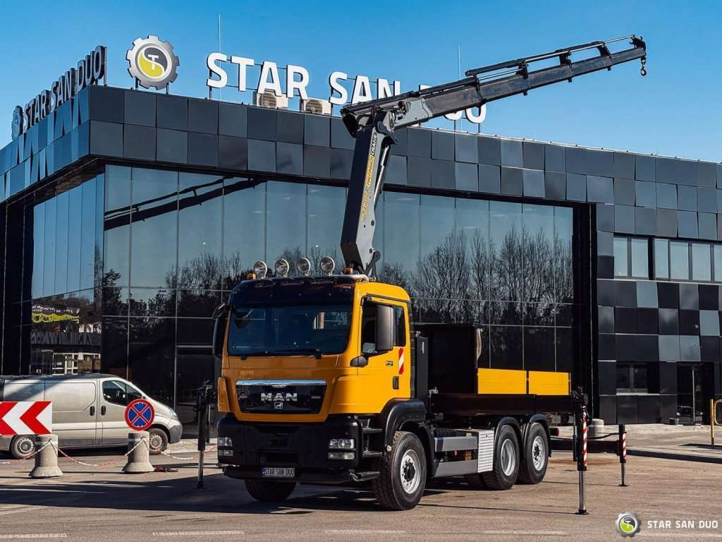 MAN TGS 28.480 6x4x4 H PALFINGER PK 29002 CRANE 5th - Cabeza tractora: foto 1 MAN TGS 28.480 6x4x4 H PALFINGER PK 29002 CRANE 5th - Cabeza tractora: foto 1